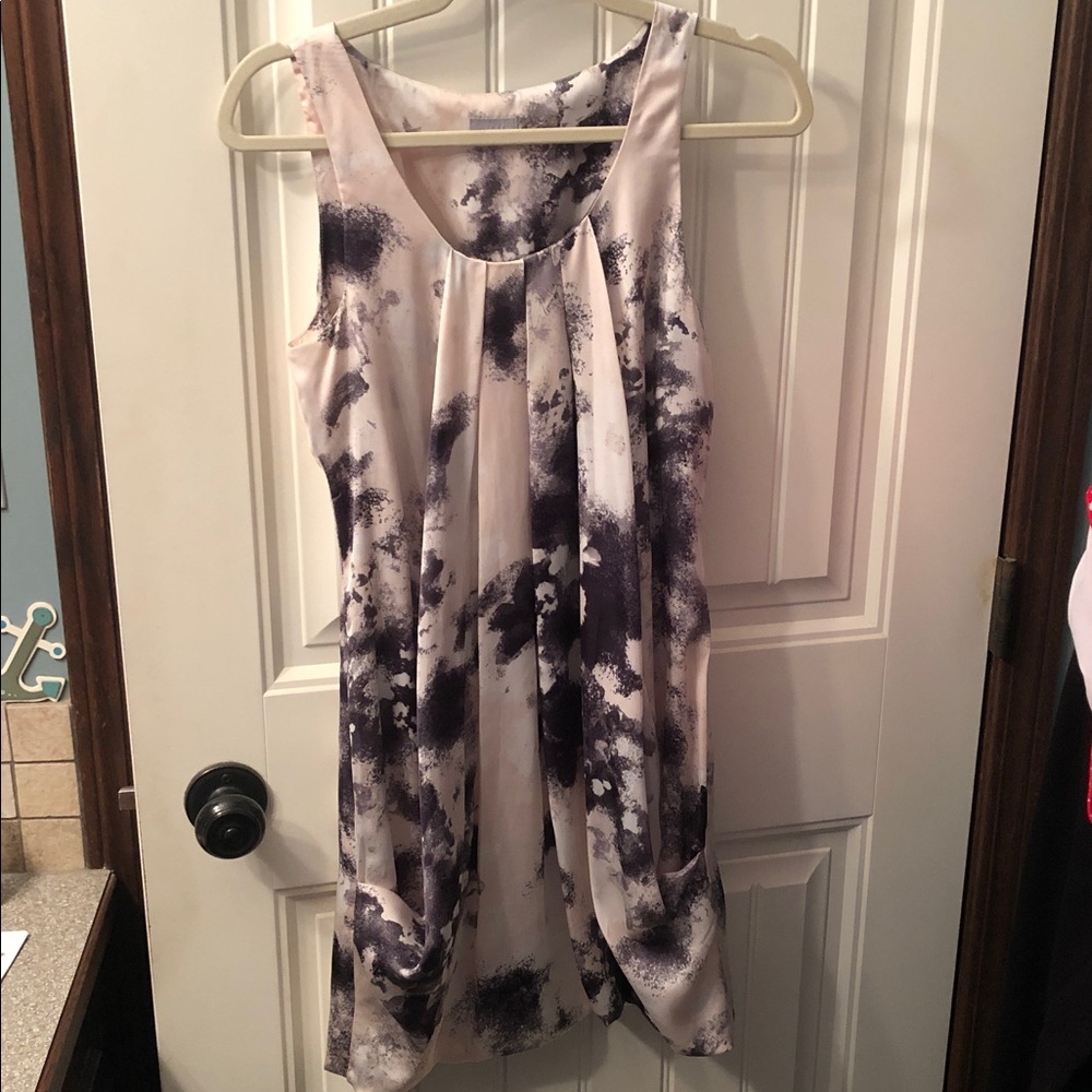 H&M Dress Size Small Tag Cutoff